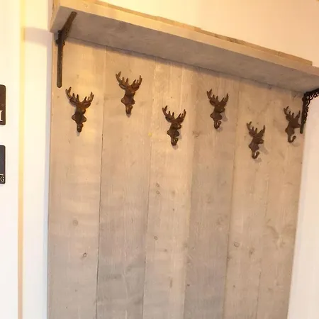 בית נופש In With Sauna ארנולדשטיין